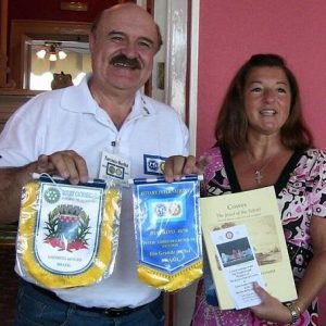 soccer team pennants