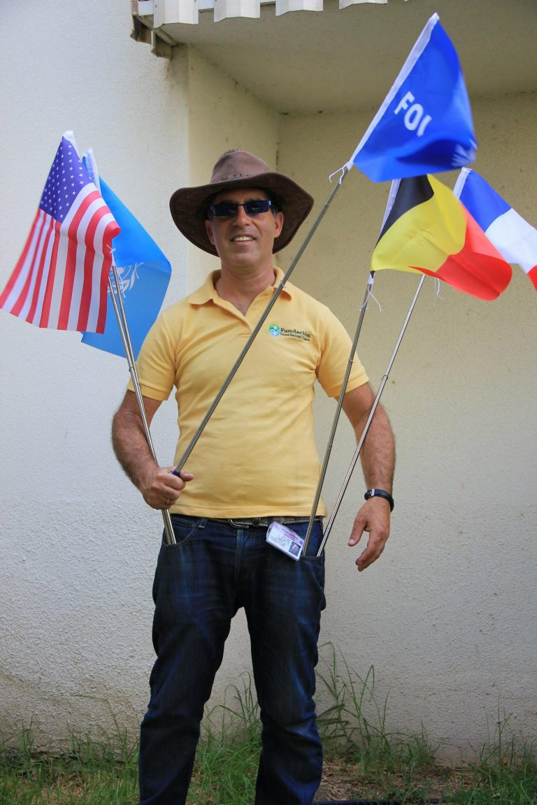 tour guide flag & tour guide with flag & tour leader flag
